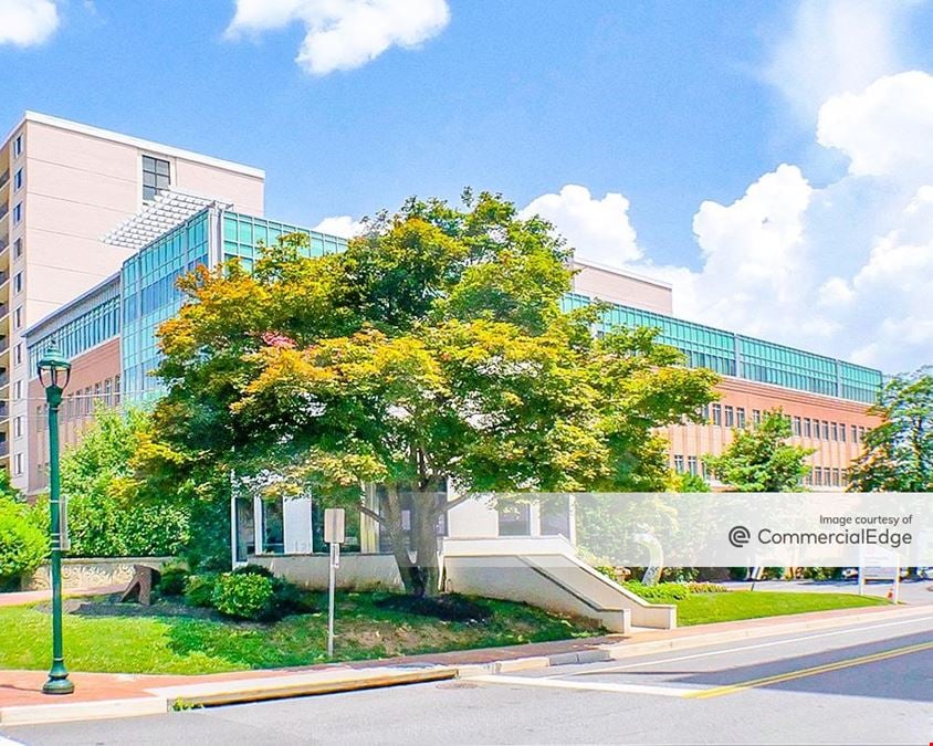 Highland Park Office Building