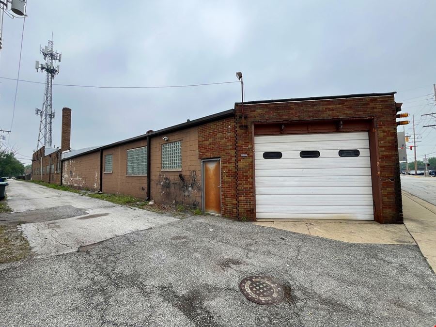 7105 Kennedy Ave