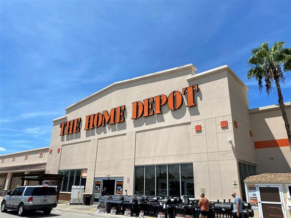 Preview of Retail space for Rent at 1900-2100 Tyrone Blvd