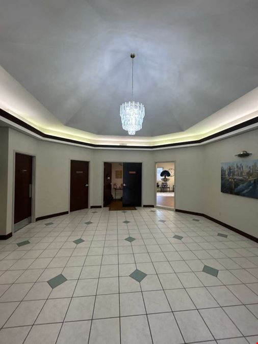 Sappington/South County Office Suite