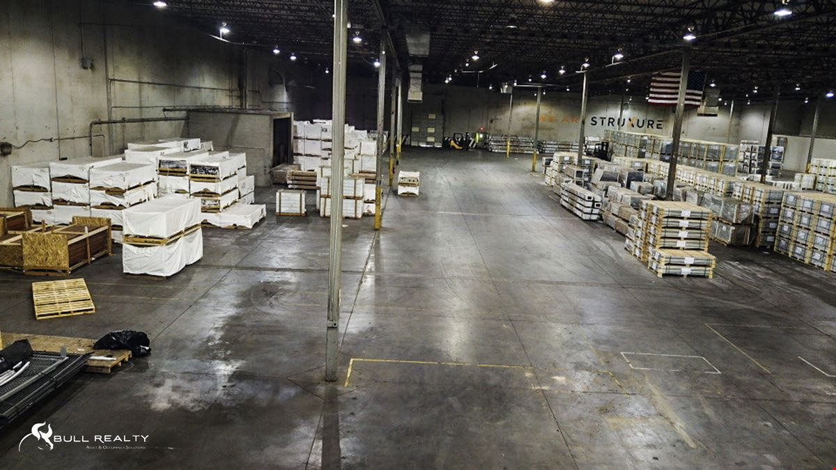 Industrial/Distribution Warehouse | ±60,000 SF