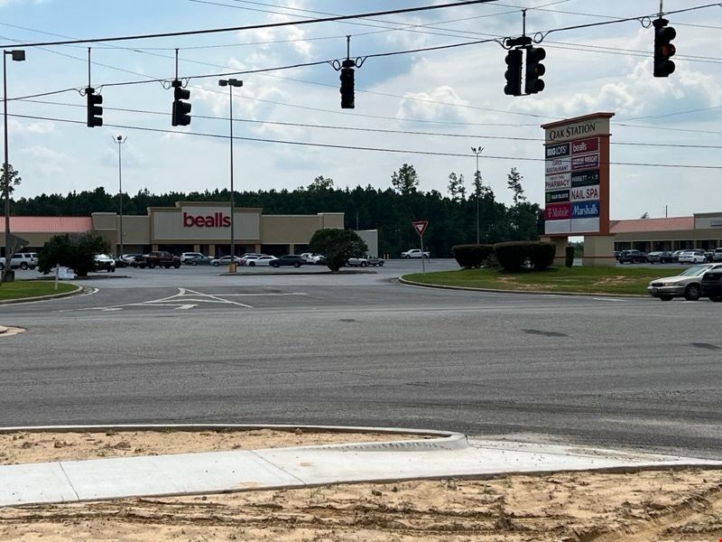 High Traffic Corner Lot: 3.42 Acres Zoned Commercial on Hwy 90 & Panhandle Road in Marianna, Florida