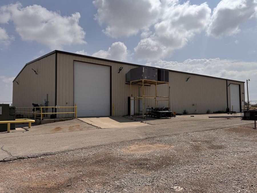 Climate Controlled ±10,625 SF on 2.5 Acres