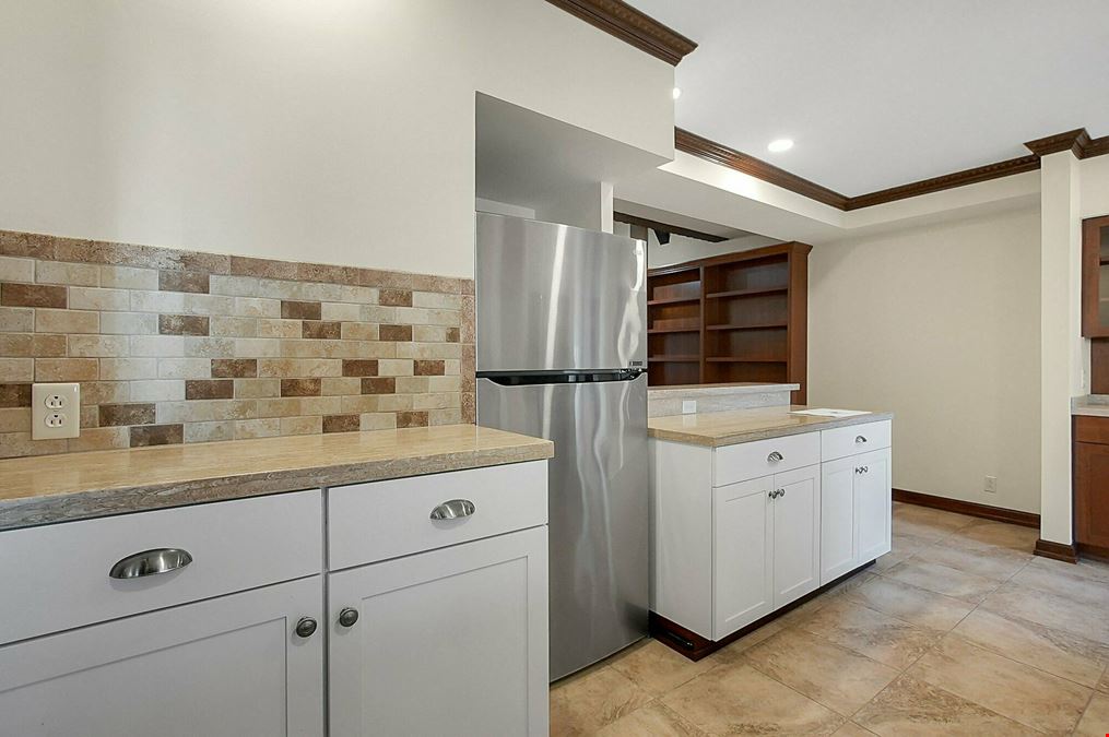 7 Saint Andrews Blvd