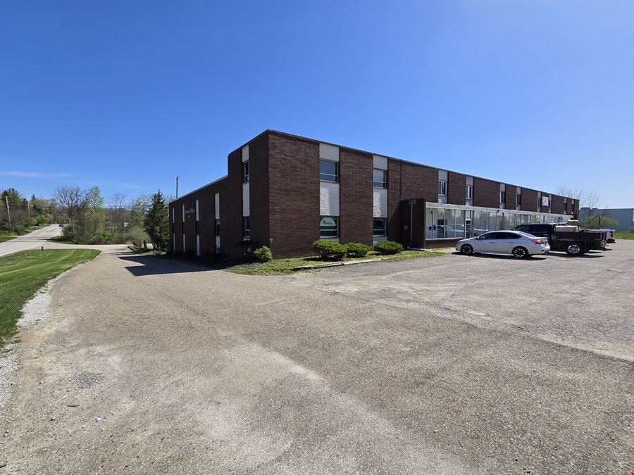 Macedonia - 9260 Valley View Road - Flex Space