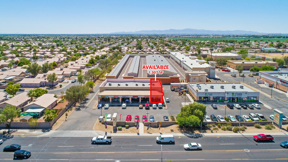 End-cap Available for Lease