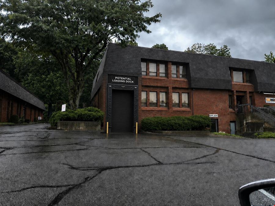 6 Berkshire Blvd # 1