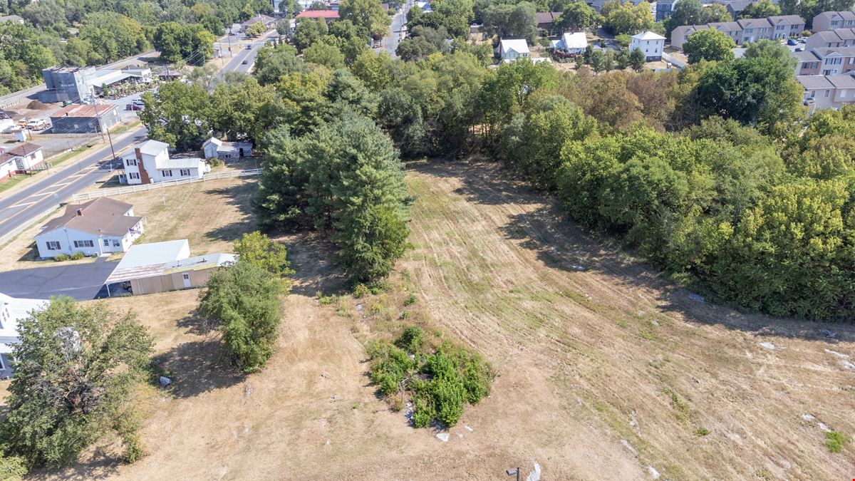 2.2 ACRE COMMERCIAL LOT AVAILABLE