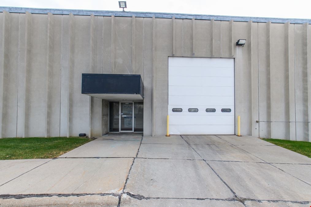 11005 E Cir