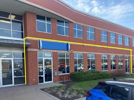 Preview of commercial space at 5896-5932 Henri-Bourassa Boulevard West