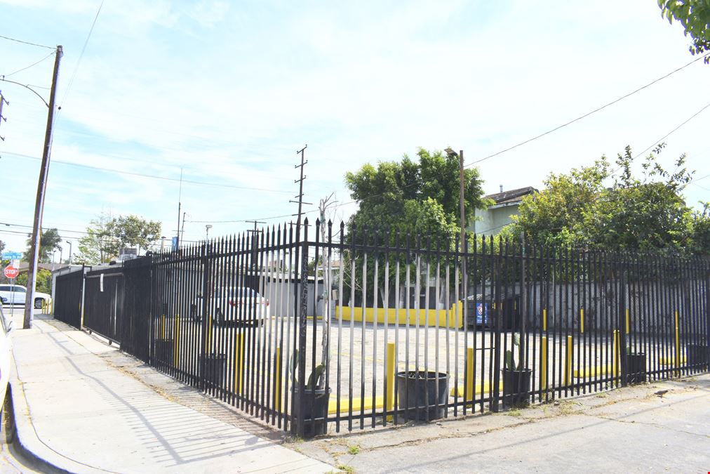 7701 Santa Fe Ave