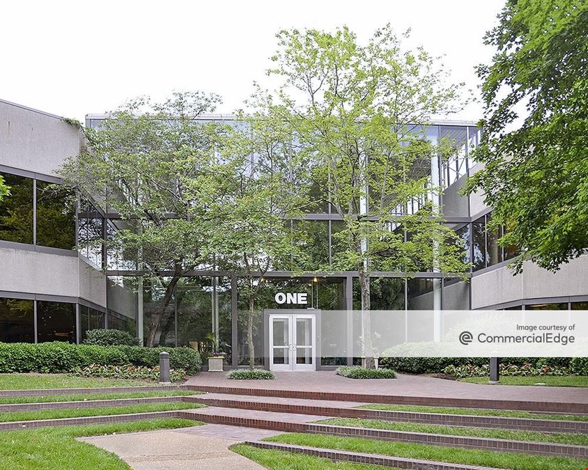 Brentwood Commons I & II