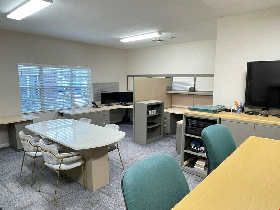 6208 NW 43rd Street - Silverleaf Professional Office Building