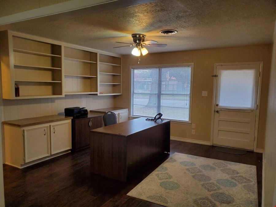 5605 George Bush Dr, Katy, TX 77493