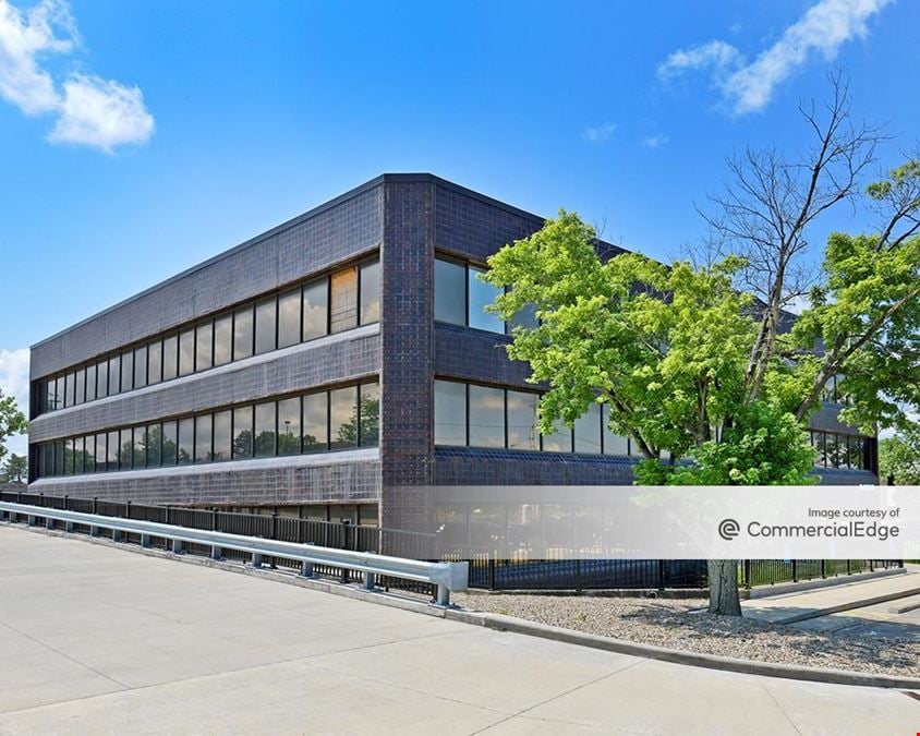 Pavilion Building