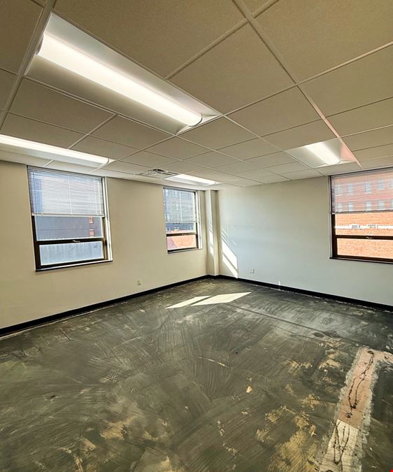 395 East Broad Street