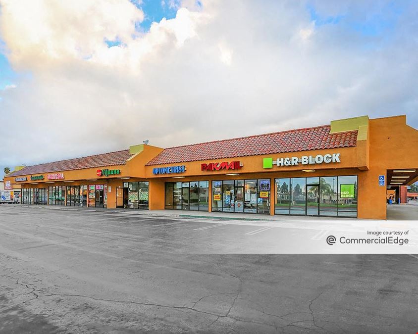 525-543 N Azusa Ave