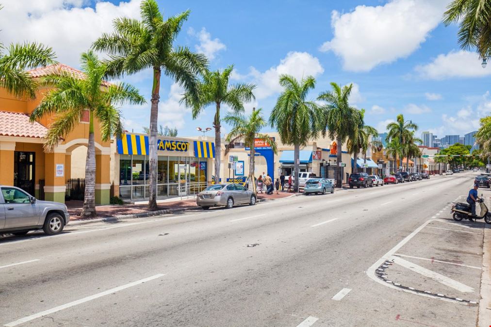 Amscot Little Havana