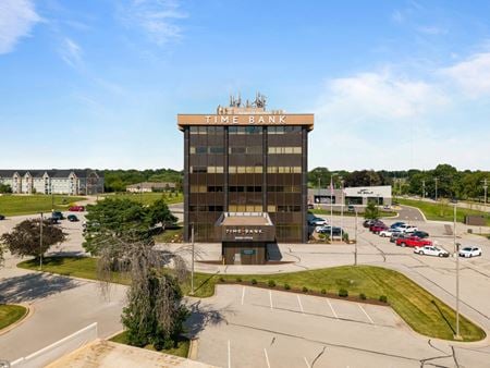 Preview of Office space for Sale at 2550 Middle Road, Bettendorf
