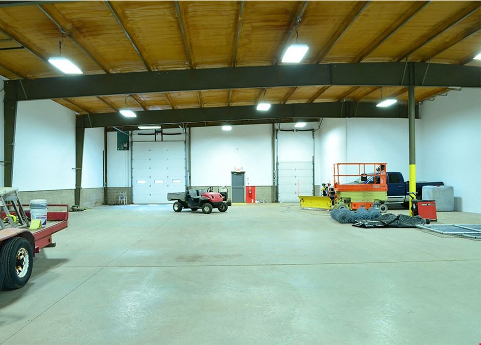 8,010± SF Warehouse With Office