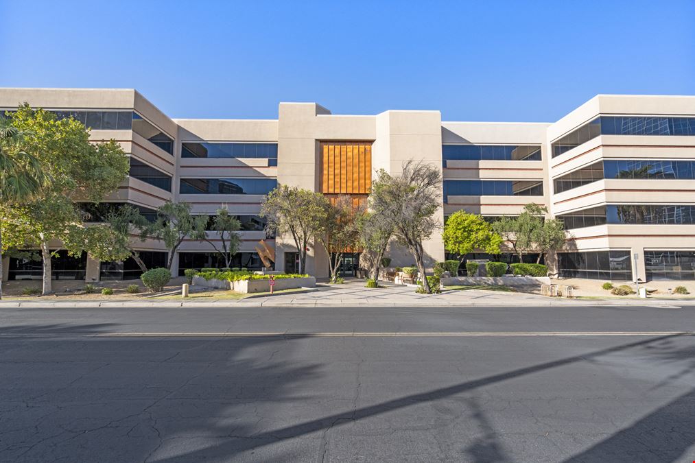 Earll Professional Plaza