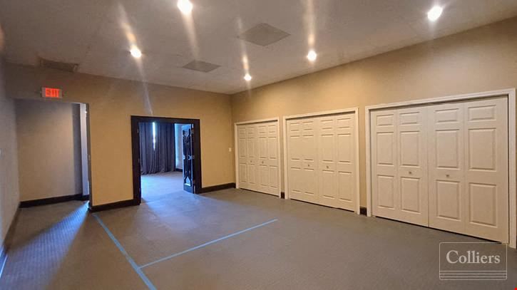 Office/Retail Space For Sale off Wade Hampton Blvd in Taylors, SC