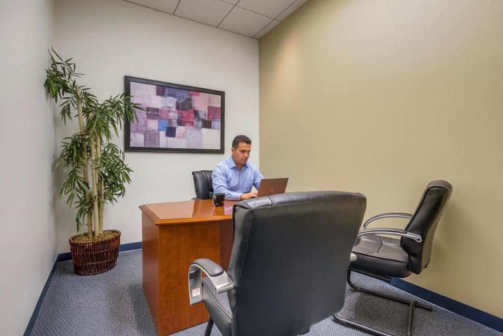 Barrister Executive Suites - Summit at Valencia