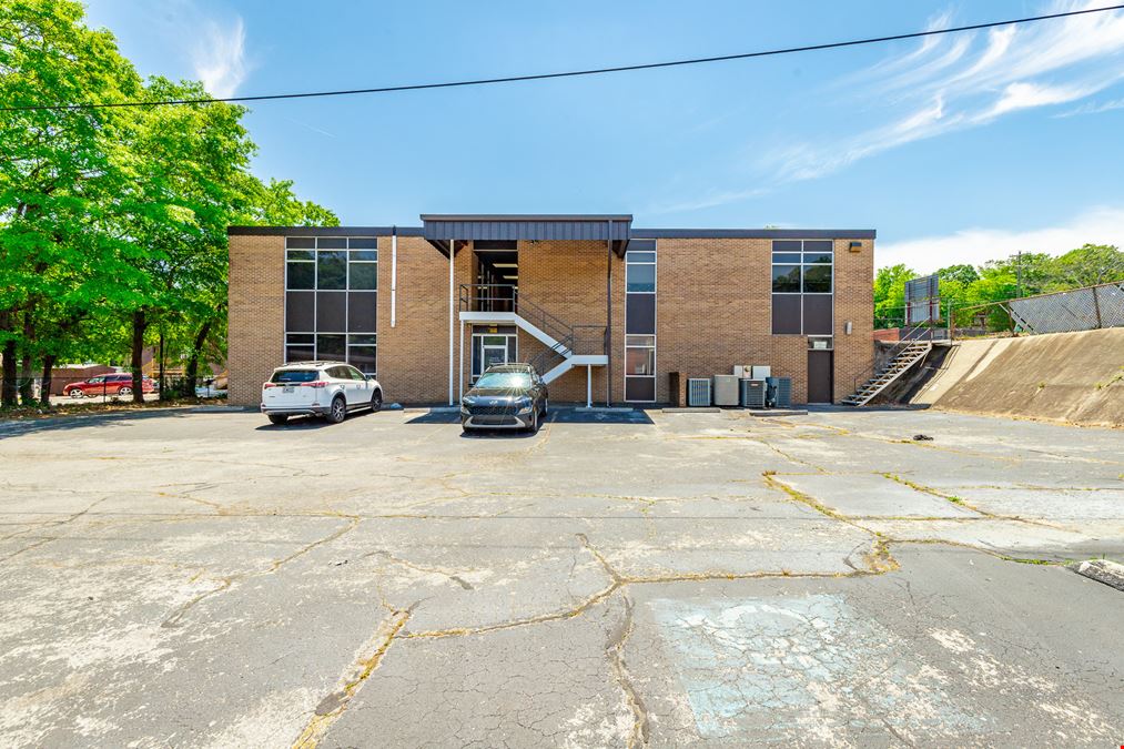 Brainerd Corridor Office Suites 2,652 SF and 915 SF