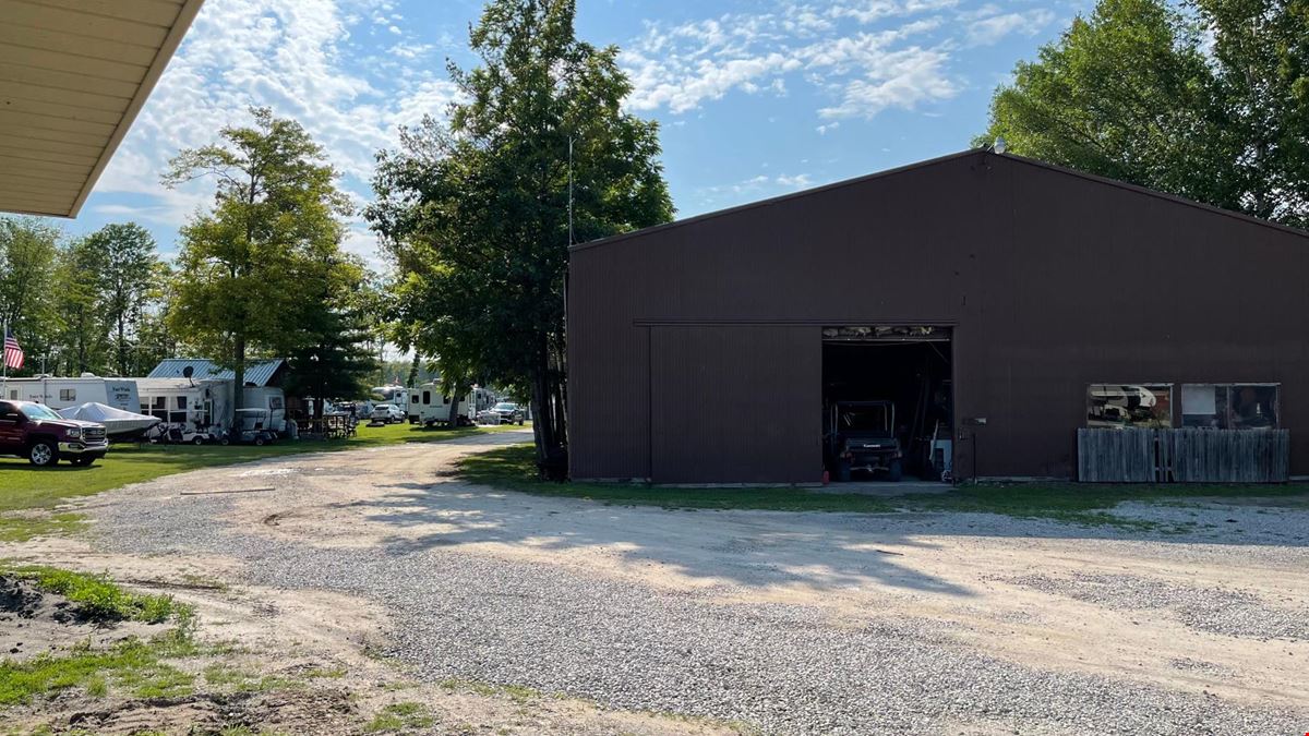 Pointe Au Gres Marina & Campground 