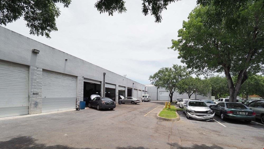 Lauderhill Auto Center