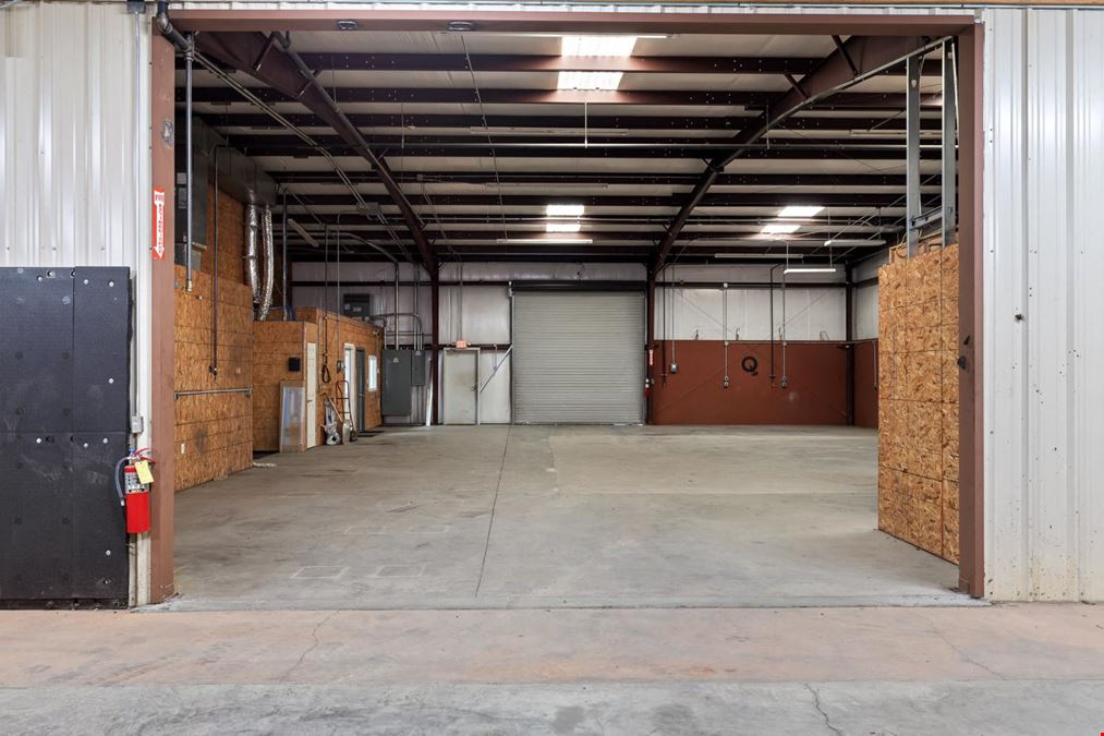 6100 square feet Warehouse with office space