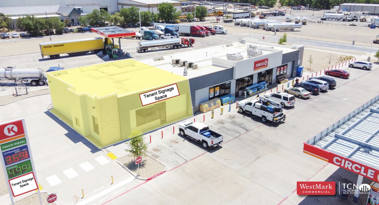 Prime QSR Endcap/Drive-thru in Newly Built Circle K