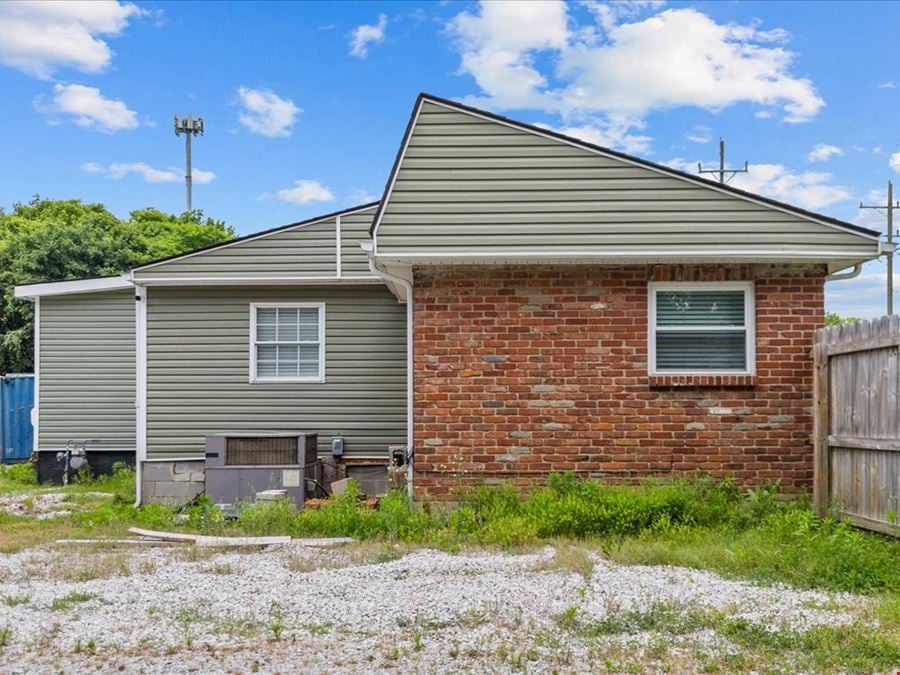 2505 Lincoln Drive