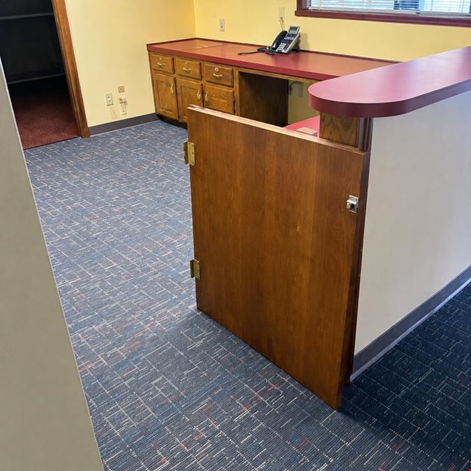 Professional Office Building | 4,109 SF