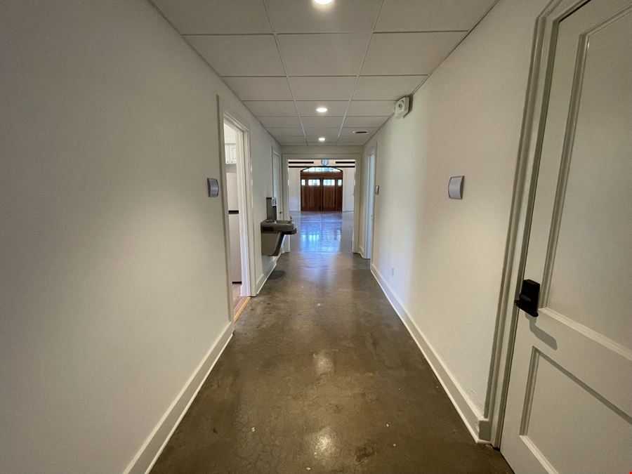 302 Willard St