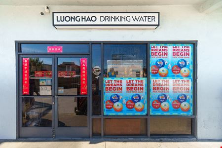 Preview of Retail space for Rent at 2310 Pasadena Avenue