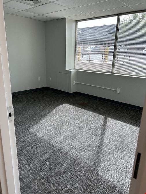 1756 SF Suite B150 Professional and Medical Office Space
