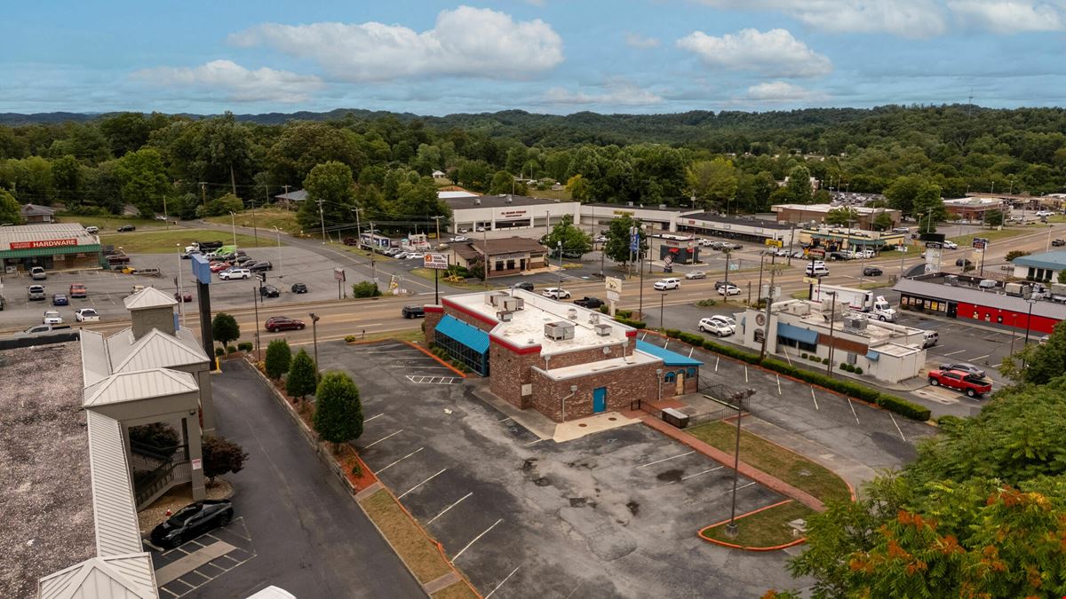 Vacant Restaurant Building In Colonial Heights