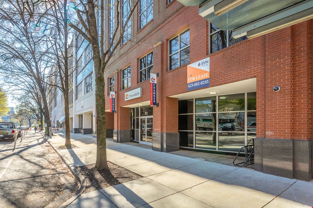 811 Broad St