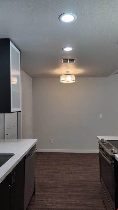 Multifamily | 5.66% Pro Forma CAP Rate - 4229 North 17th St. Phoenix