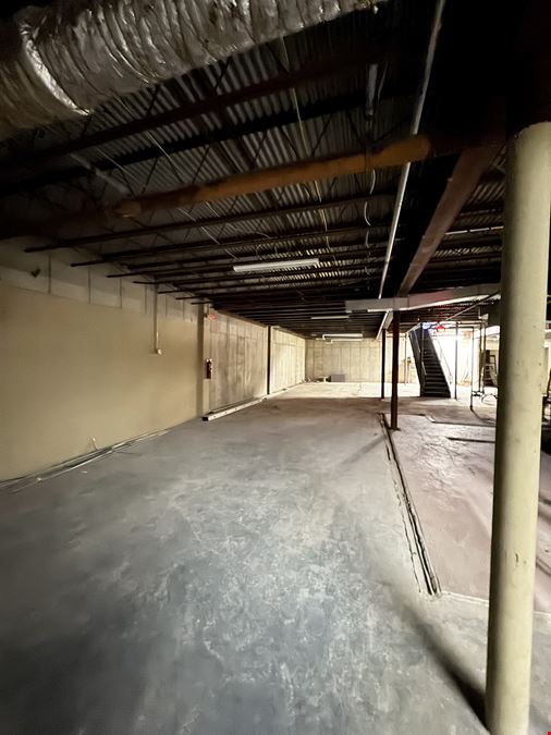 2,300 SF Retail Space For Lease