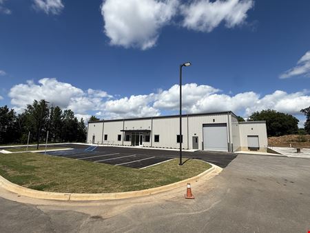 Preview of Industrial space for Rent at 714 Summit Drive Southeast