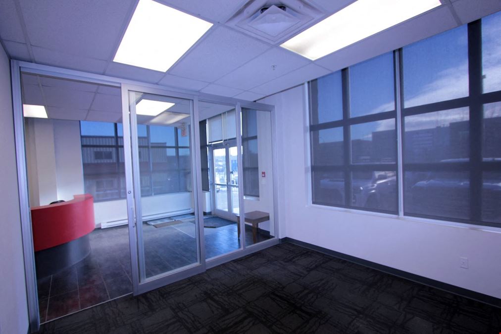 Unit 2, 400 TaigaNova Crescent