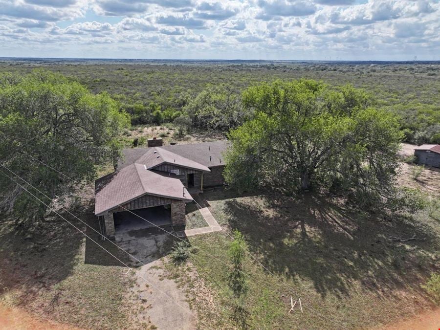 Beeville Ranch, 2700 CR 120