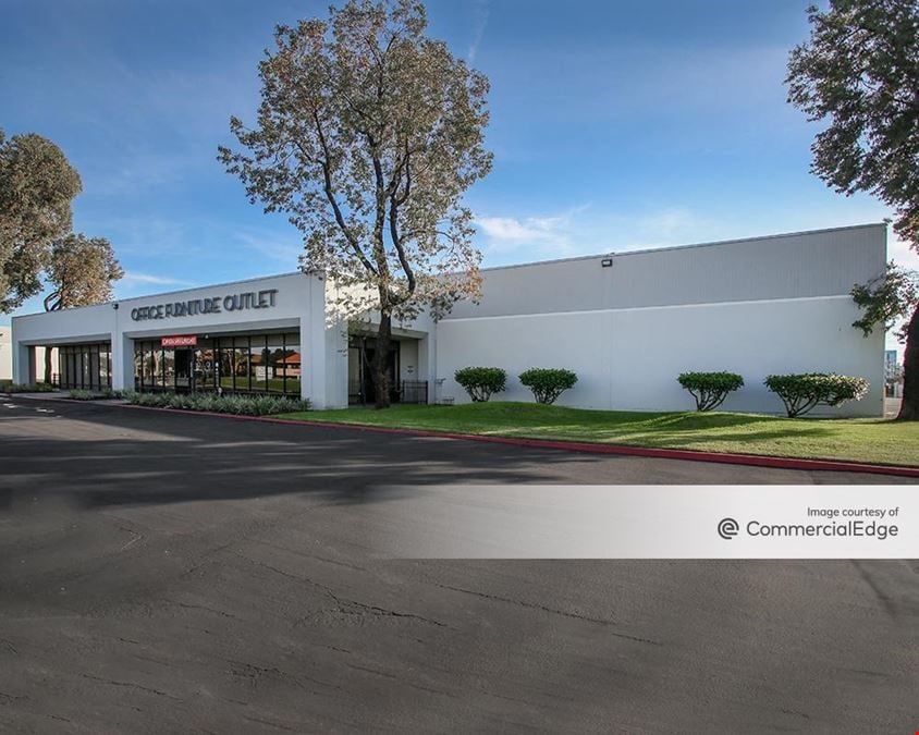 8807-8841 Clairemont Mesa Blvd & 8806-8830 & 8807-8849 Complex Drive