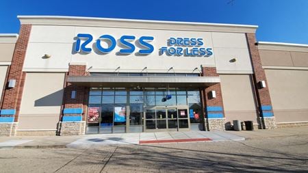 Preview of Retail space for Rent at SEC Route 31 & Running Brook Farm Blvd 