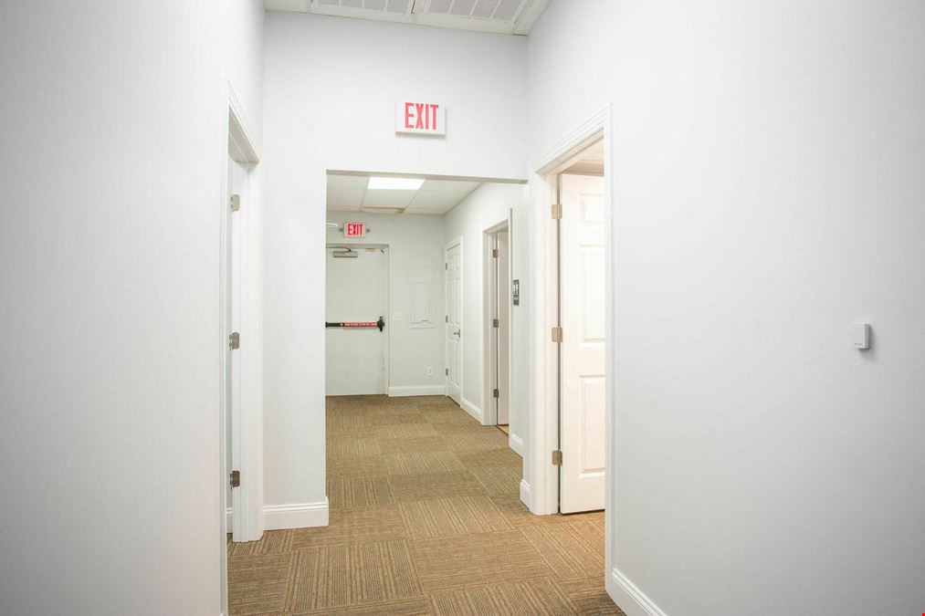 FOR LEASE – Prime Office / Retail Space | ±1,500 SF | High-Visibility Location