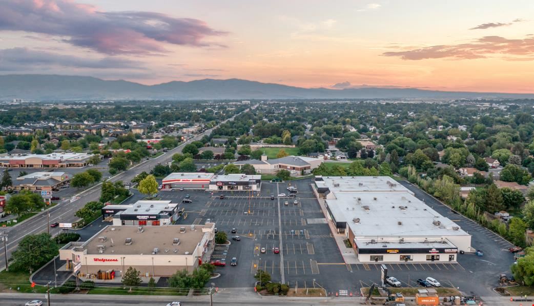 Overland Plaza