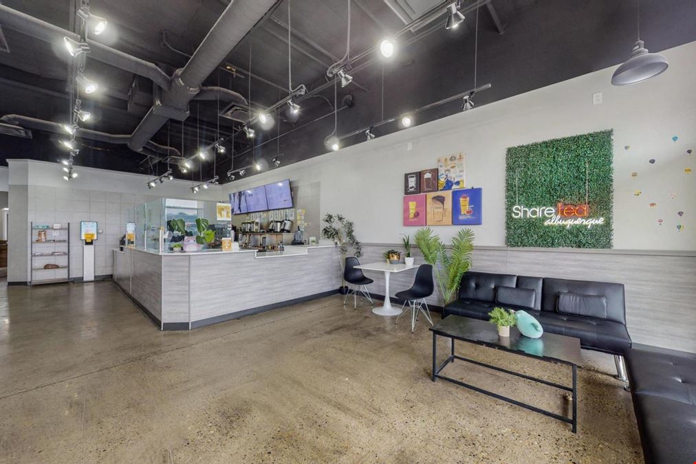 TURNKEY PROFITABLE BOBA TEA FRANCHISE WITH PRIME FRONTAGE