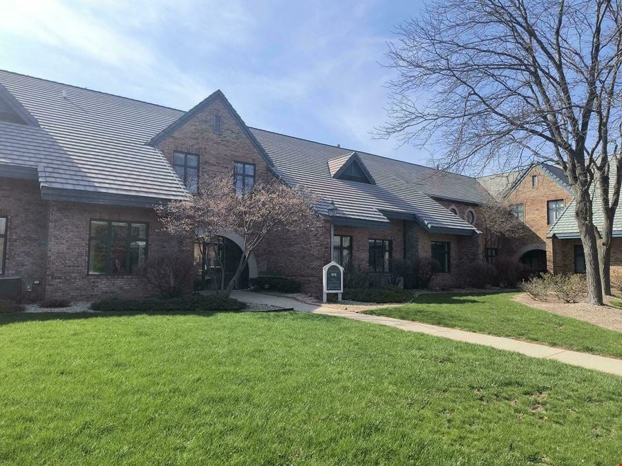 Easton Court Medical Office - 2892 SF